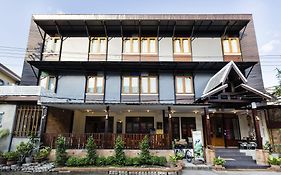 Lee Chiang Hotel